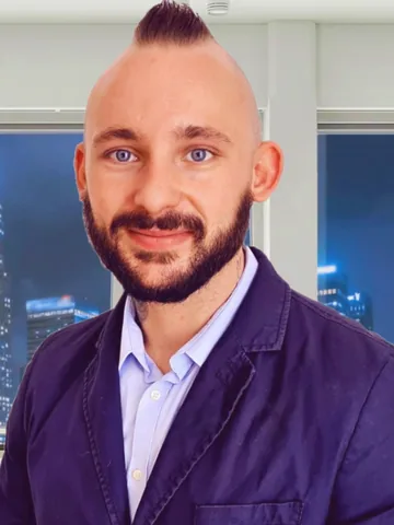 Maximilian Holstein, Betreiber von TeamCounter